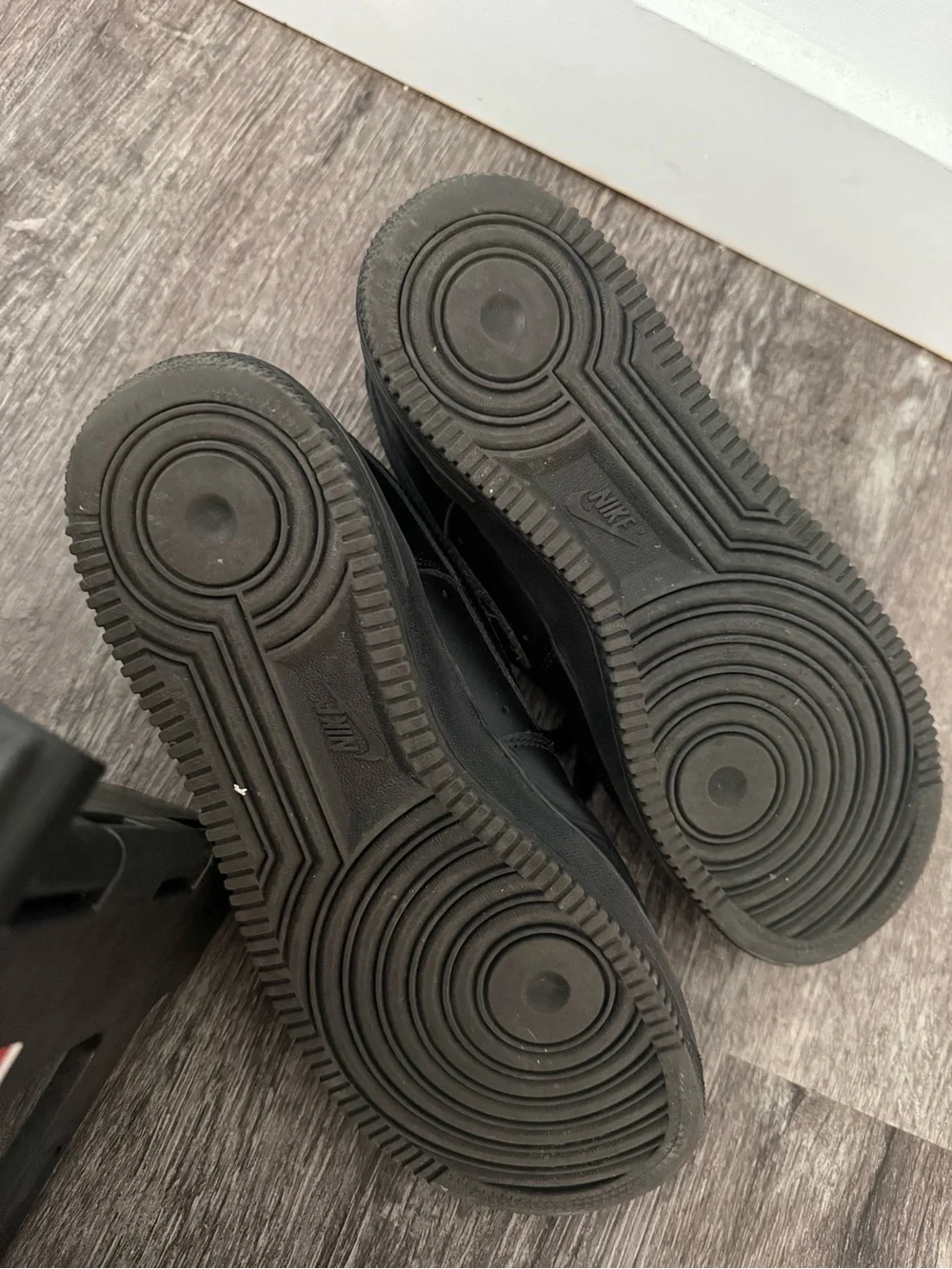 Nike all black